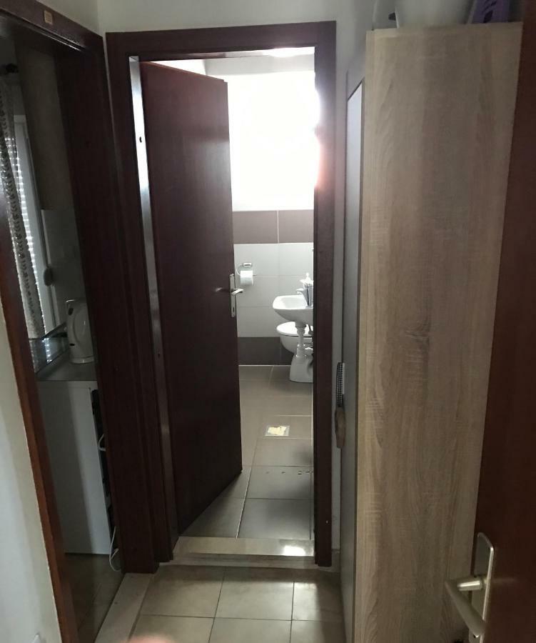 Apartmants Matic ポダツァ エクステリア 写真
